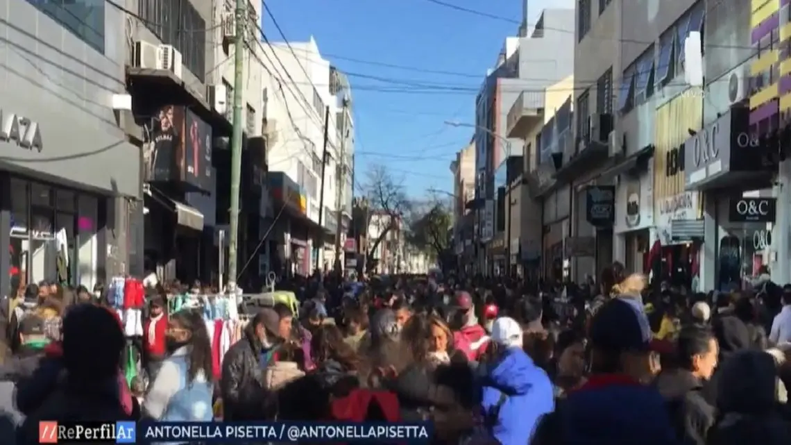 Avenida Avellaneda: El paraíso de la ropa barata en Flores - Qué Subte me deja en Av Avellaneda Flores avenida avellaneda flores - Qué Subte me deja en Av Avellaneda Flores